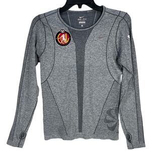 Nike Dri Fit Running Top Womens Size M Gray Dallas Long Sleeve Crew Neck Soccer